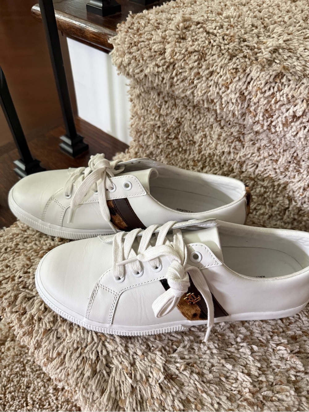 Lauren Ralph Lauren White Leather Sneakers w/Leopard Stripe - New W/O Box - Picture 2 of 9